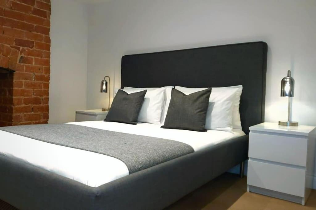2 Bedroom City Centre Duplex Apt Preston  Zewnętrze zdjęcie